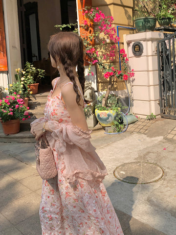 Vestido camisola floral con estampado de taza de té