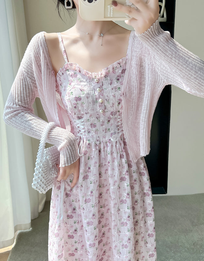 Vestido camisola con cordones y flores de mayo