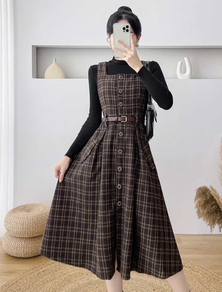 Vestido estilo pichi a cuadros con botones