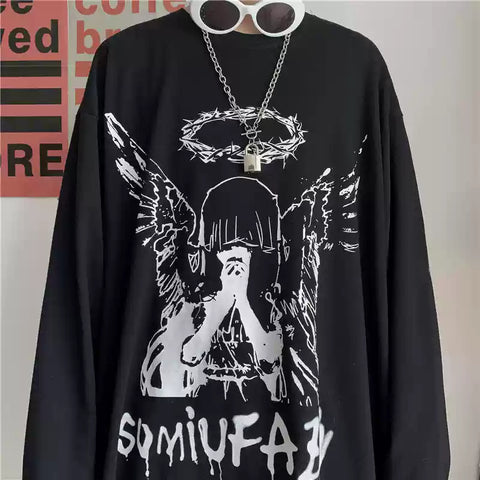 Camiseta gráfica negra de manga larga para hombre