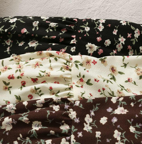 Gestufter Rock mit Blümchenmuster