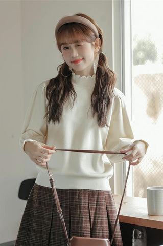 Scallop Trim Puff Sleeve Sweater
