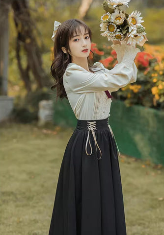 Conjunto de blusa y falda Evergarden