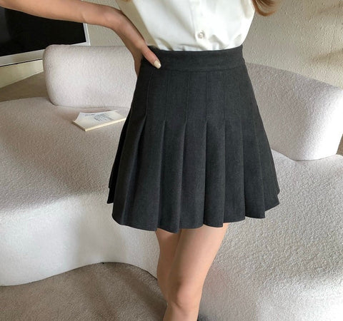 Neutraler Tennisrock