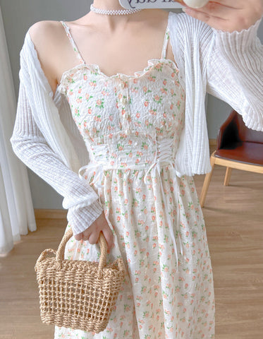 Vestido camisola con cordones y estampado floral de primavera