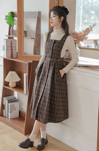 Vestido estilo pichi a cuadros con botones