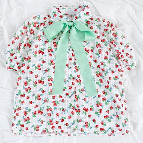 Camisa abotonada de cuadros escoceses con fresas