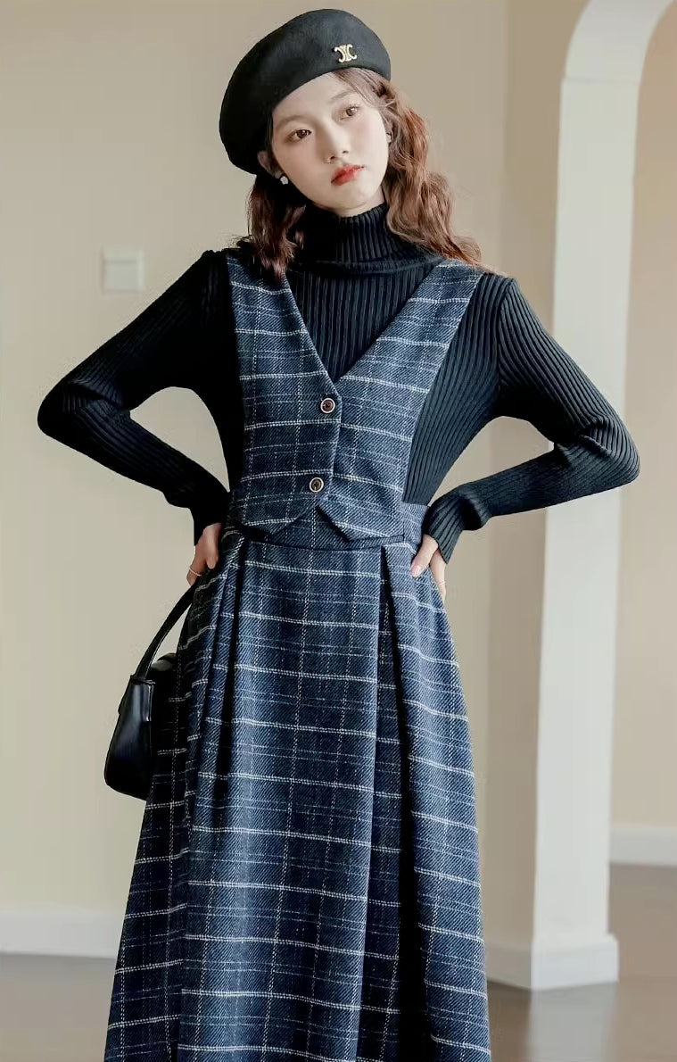 Vestido tipo pichi con chaleco a cuadros