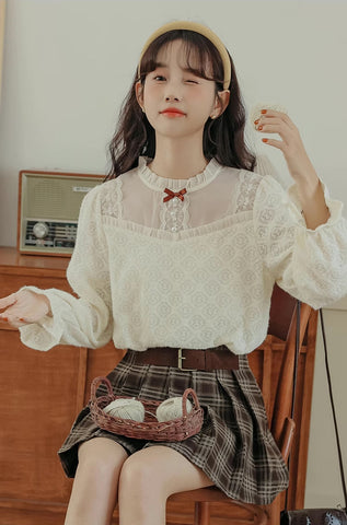 Sweet Lace Layering Blouse