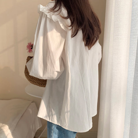 Camisa con botones y bordado de cadena de margaritas