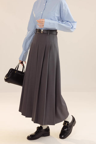 Plissierter Midi-Tennisrock