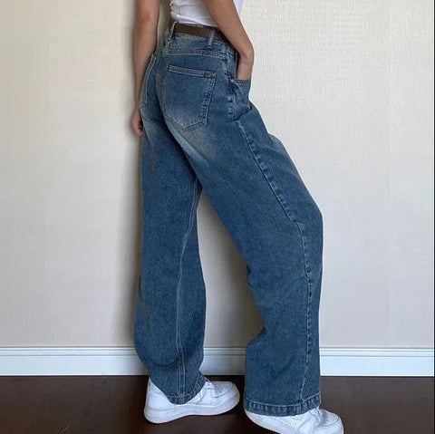 Verwaschene klassische Boyfriendjeans aus Denim