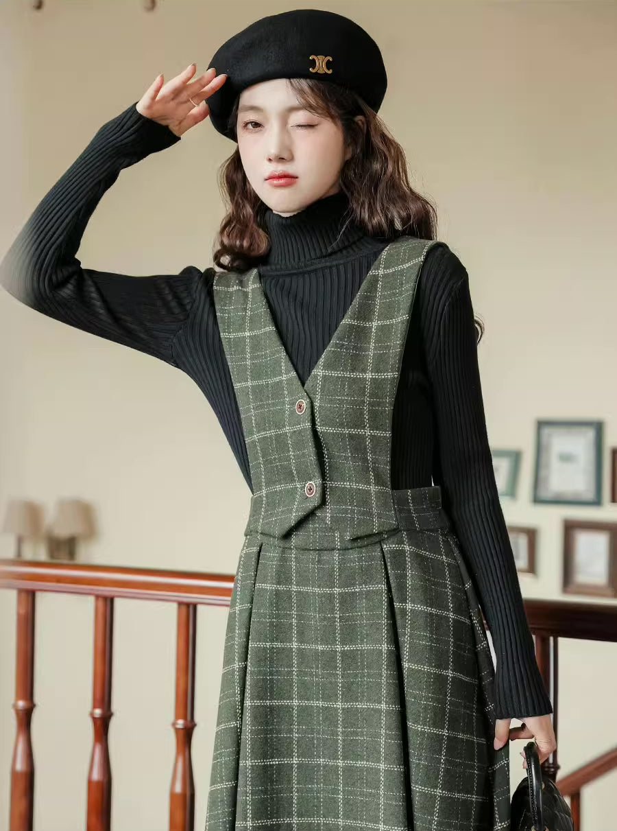 Vestido tipo pichi con chaleco a cuadros