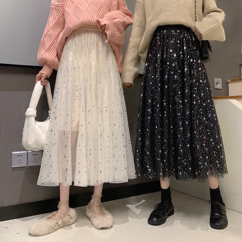 Tüllrock mit funkelnden Sternen