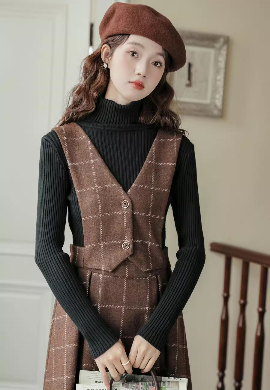 Vestido tipo pichi con chaleco a cuadros