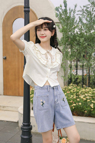 Posy Pockets Embroidered Shorts