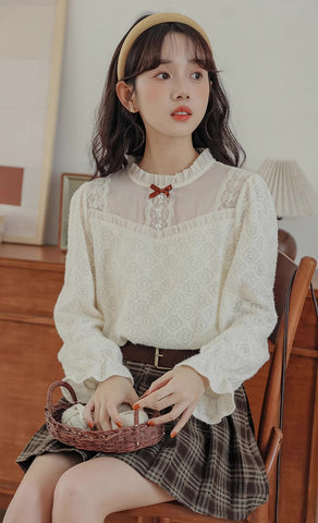 Sweet Lace Layering Blouse