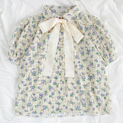Camisa abotonada de cuadros escoceses con fresas