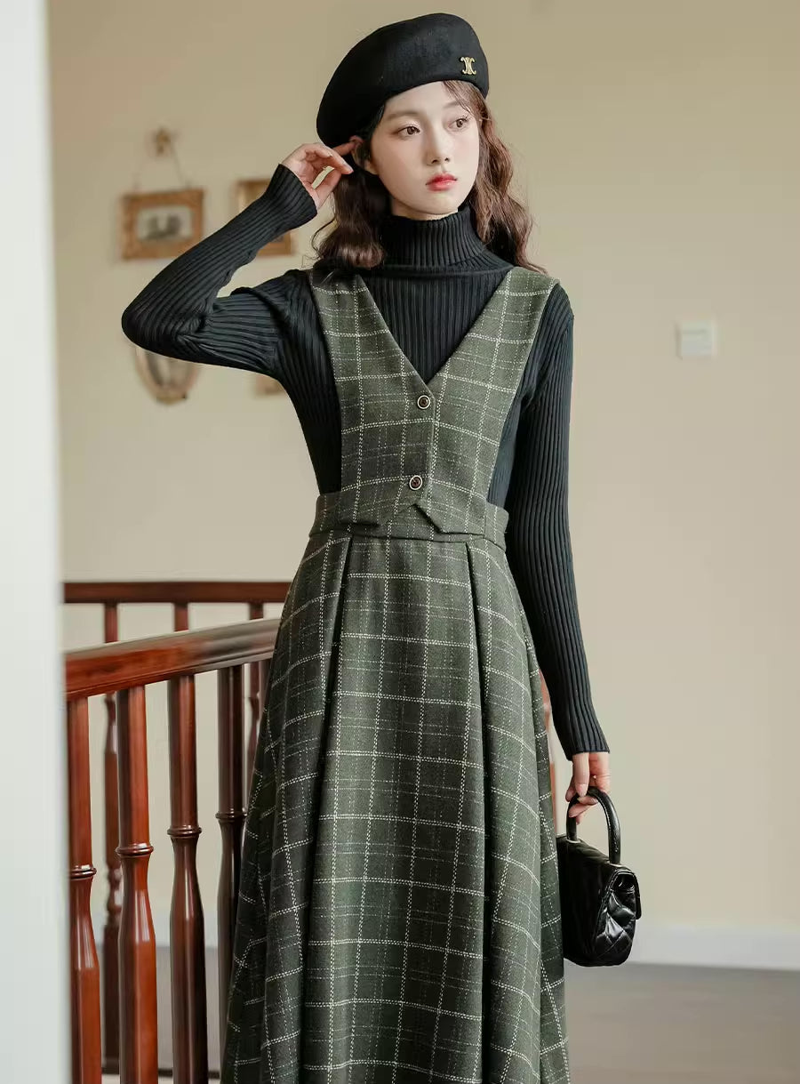 Vestido tipo pichi con chaleco a cuadros