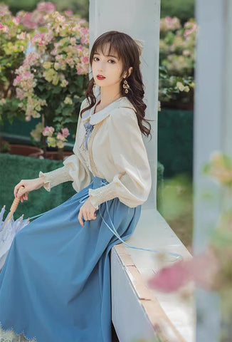 Conjunto de blusa y falda Evergarden