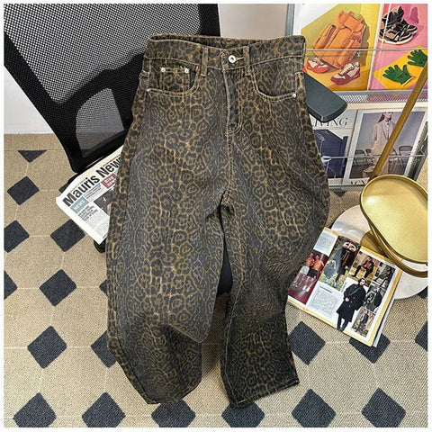 Retro American Leopard Print Jeans for High Street Gothic Hiphop Trendy Straight Couple Design Wide Leg Long Pants  Y2k fash