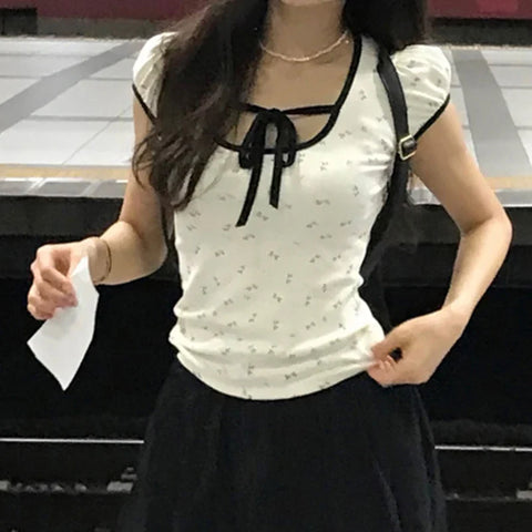 Voguable  Y2K Floral Print T-shirt Contrast Color Lace-up Square Collar Short Sleeve Tops French Style Cute Tees