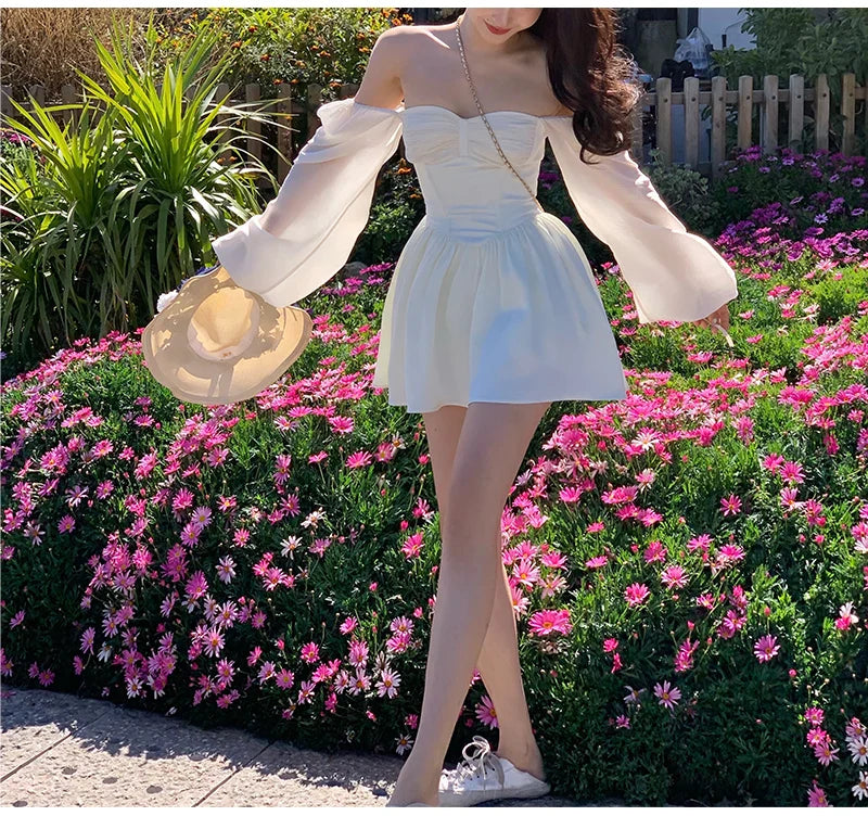 Voguable White Bubble Sleeve Dress Niche Design Pure Princess Skirt Girl Elegantes Party Prom Vintage Evening Y2k