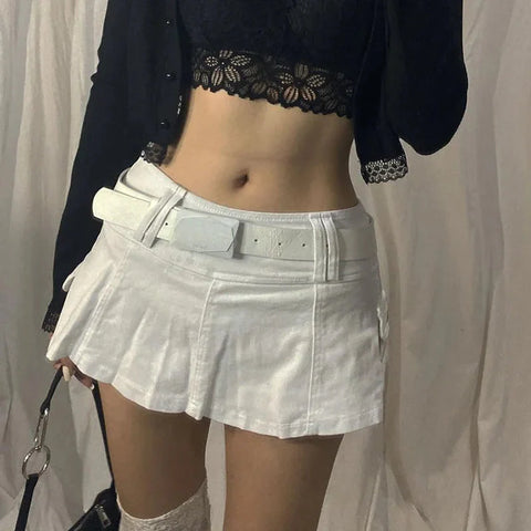 Harajuku Y2k Denim Skirt Dark Gothic Streetwear Mini Skirt with Skull Belt Mall Goth Punk Grunge Emo Clubwear