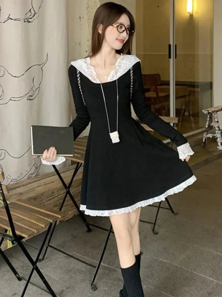 French Lace Patchwork Y2K Dress Hooded Long Sleeves Slim Waist A-Line Short Skirt Chic Vestidos