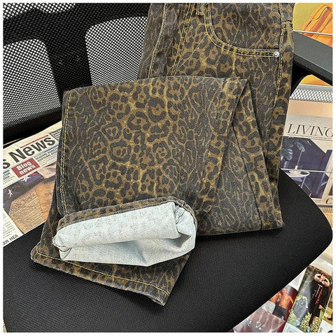Retro American Leopard Print Jeans for High Street Gothic Hiphop Trendy Straight Couple Design Wide Leg Long Pants  Y2k fash