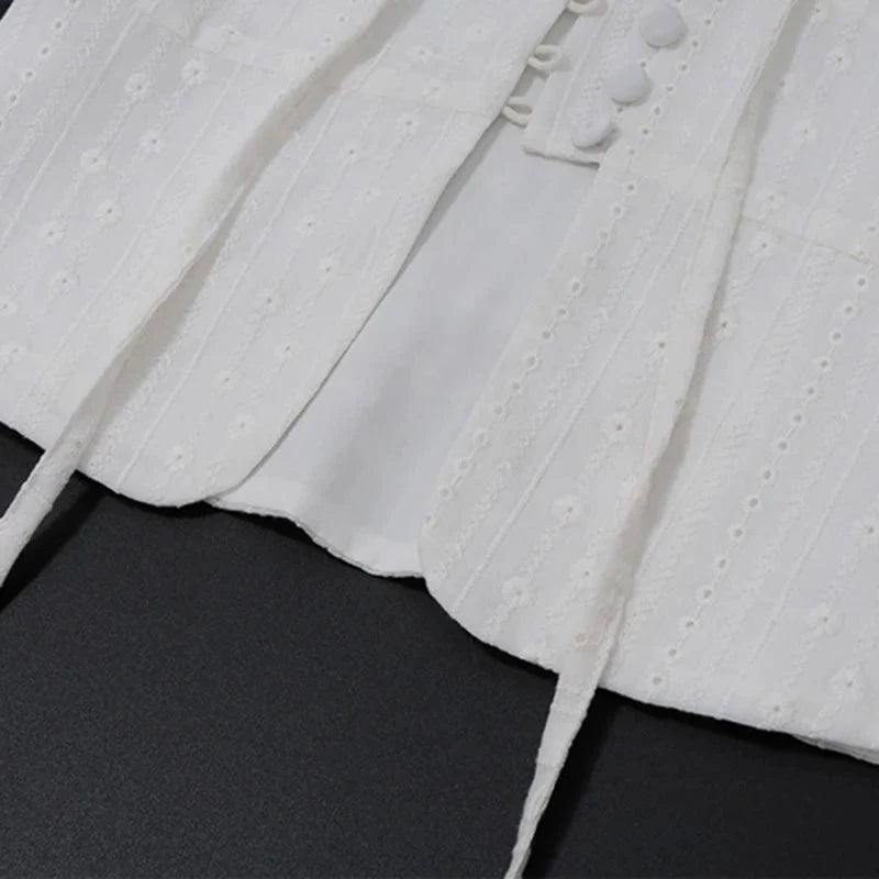 y2k Tank Top Clothes White Flower Embroidery Mock Neck Front Cutout Sleeveless T Shirt Vest Streetwear