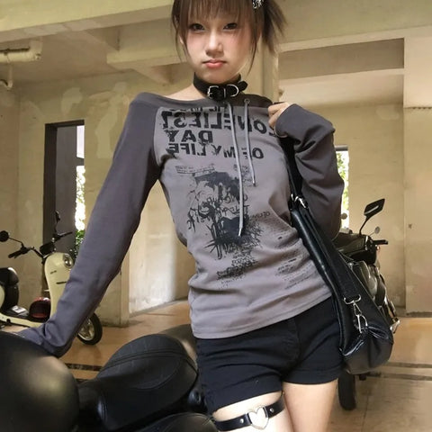 Japanese Y2k Off Shoulder T-shirt Grunge Aesthetics Graffiti Print Long Sleeve Tee Shirt Vintage Harajuku Streetwear 90s