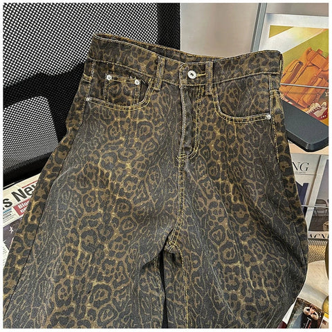 Retro American Leopard Print Jeans for High Street Gothic Hiphop Trendy Straight Couple Design Wide Leg Long Pants  Y2k fash