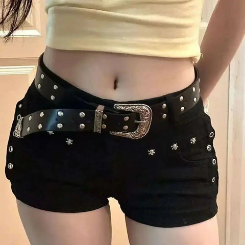 American Girl Dark Y2k Hip-packing Black Pants Rivet Design Sense Denim Shorts Low Waist Slim Pants