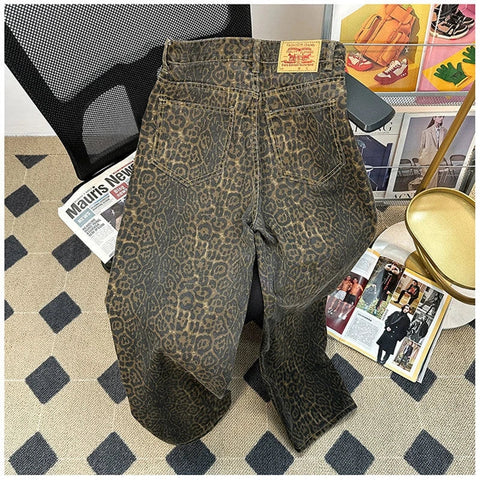 Retro American Leopard Print Jeans for High Street Gothic Hiphop Trendy Straight Couple Design Wide Leg Long Pants  Y2k fash