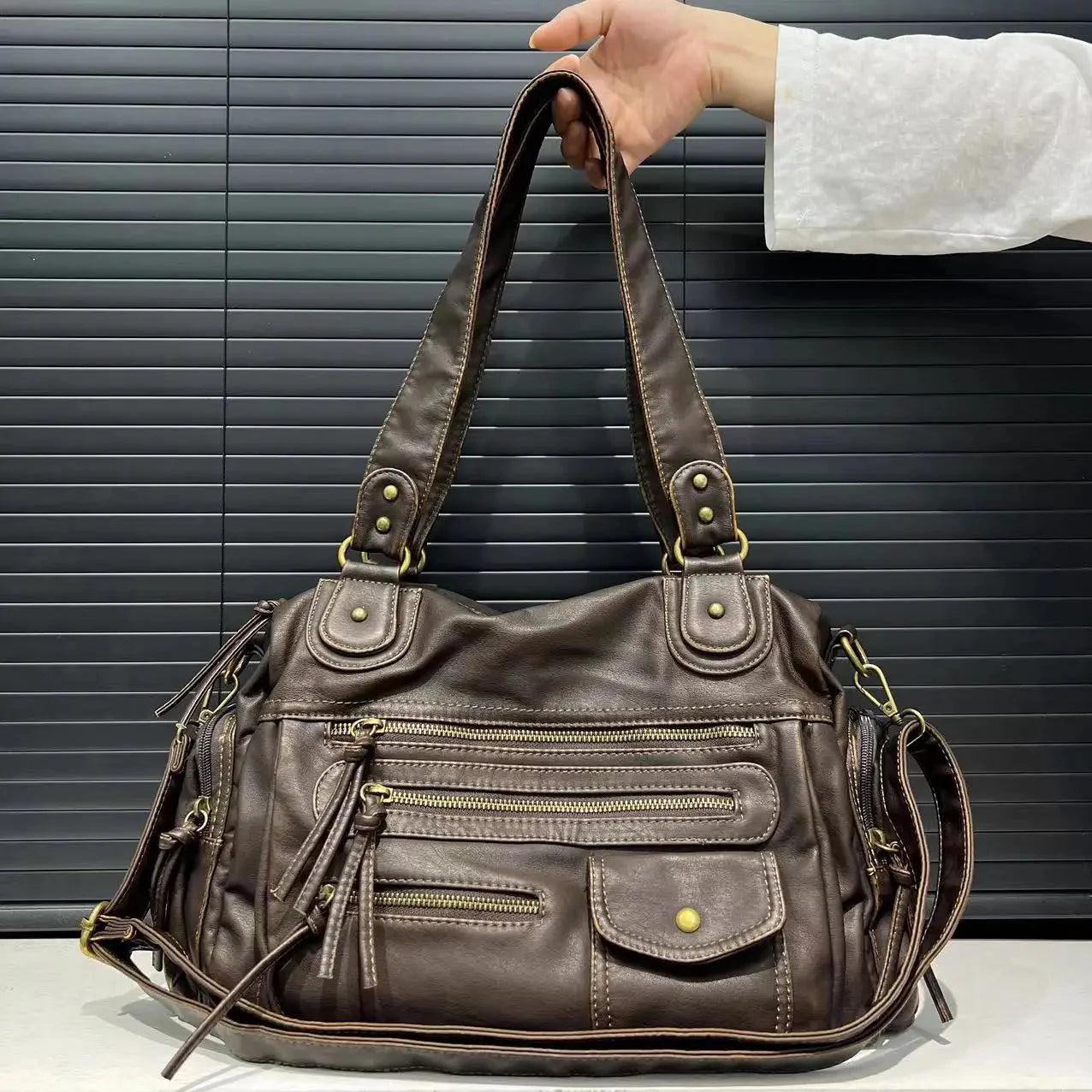 Y2K Girl Single Shoulder Crossbody Bag Vintage Washed Leather Motorcycle Bag Large Capacity Multi Pocket Bag