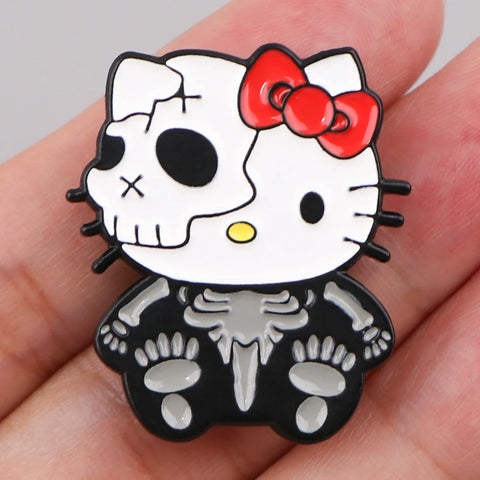 Pin de esmalte de gato kawaii de Halloween