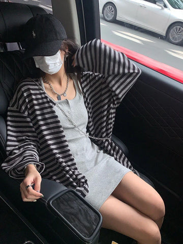 Voguable  Harajuku Y2k Top Black Gray Striped Cardigan Loose Casual Long-Sleeved Top Woman Clothes Grunge Korean Fashion