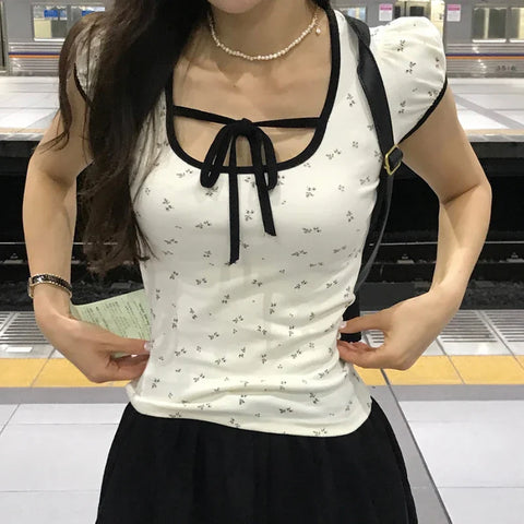 Voguable  Y2K Floral Print T-shirt Contrast Color Lace-up Square Collar Short Sleeve Tops French Style Cute Tees