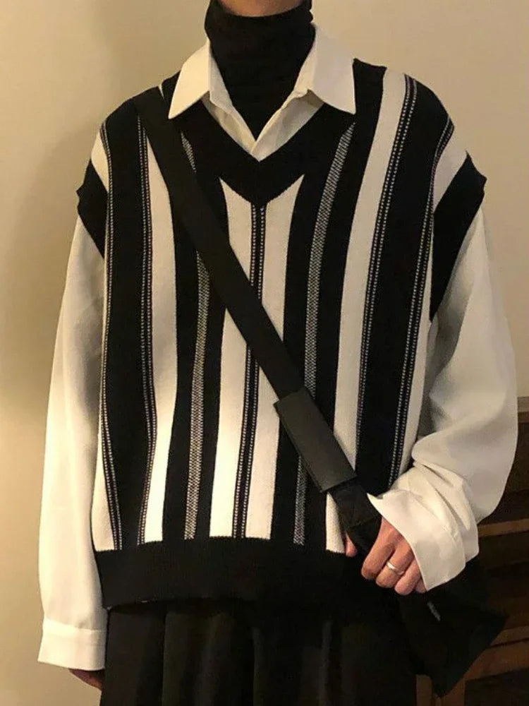 Knitted Sweaters for Y2k Vintage Waistcoat Man Clothes Striped Sleeveless Vest Aesthetic Black Korean Casual Cotton
