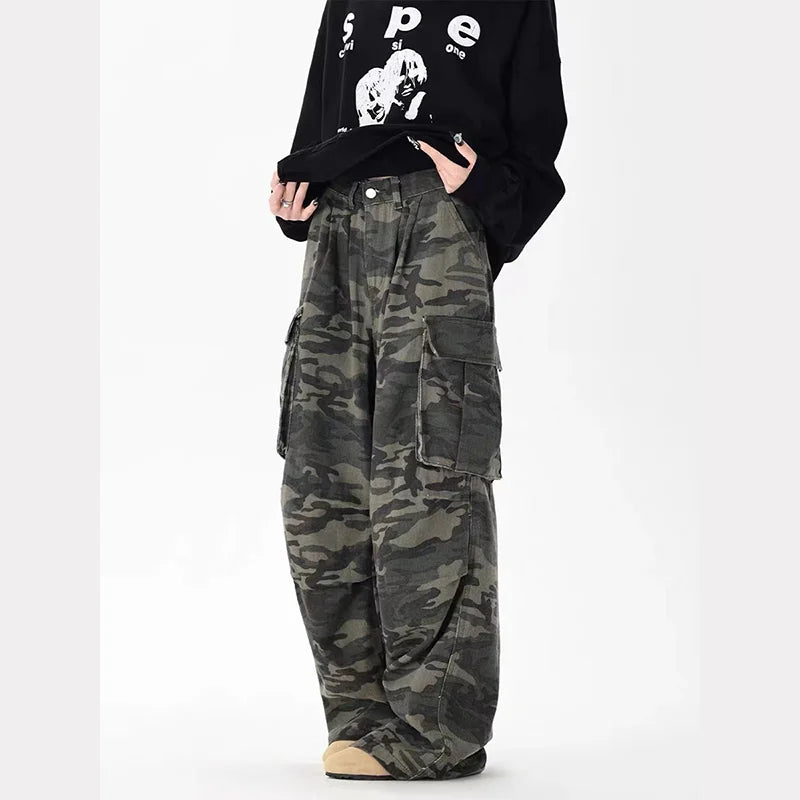 Camouflage Jeans Man Y2K Hip Hop Vintage High Waisted Jeans Straight Streetwear Casual Loose Large Size Wide Leg Denim Pants