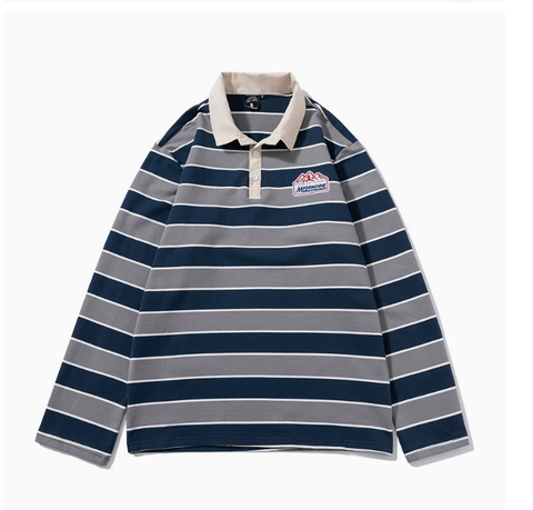 Lässiges, gestreiftes Sweatshirt mit langen Ärmeln und Umlegekragen 