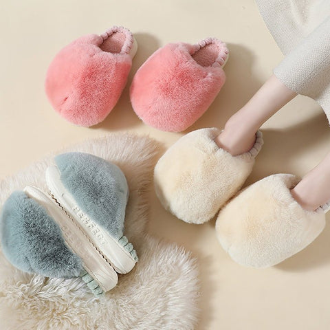 Zapatillas de peluche con forma de pelota