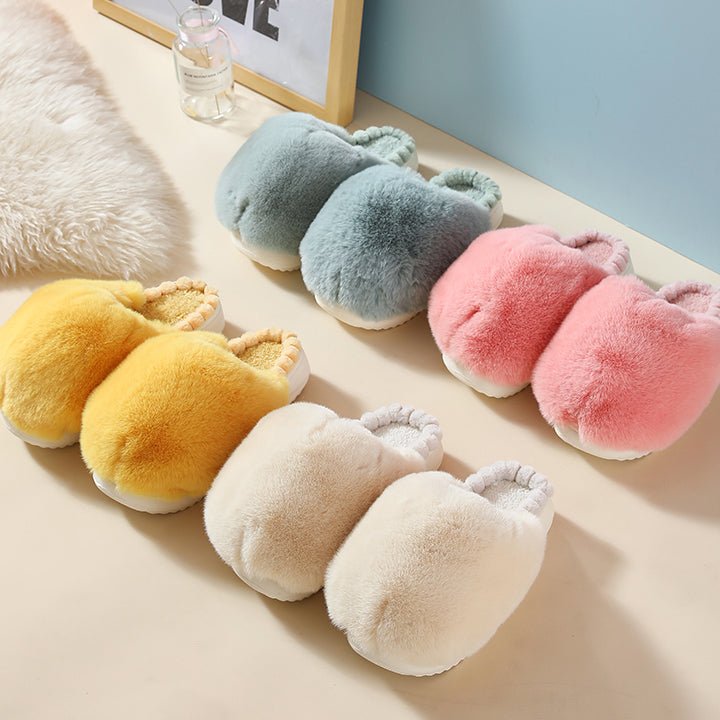 Zapatillas de peluche con forma de pelota