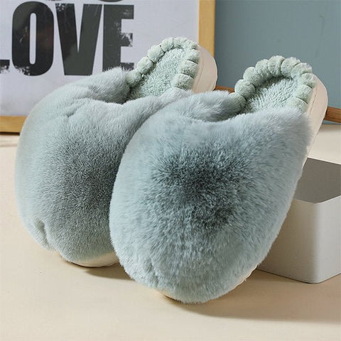 Zapatillas de peluche con forma de pelota