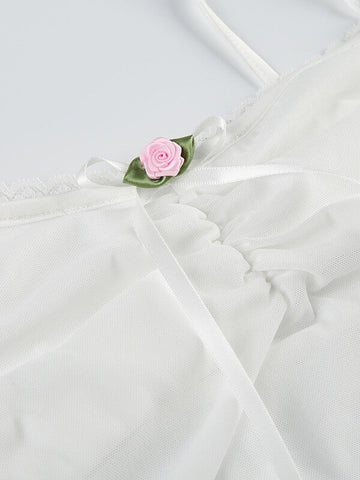 Top de tirantes con flores de encaje Doris