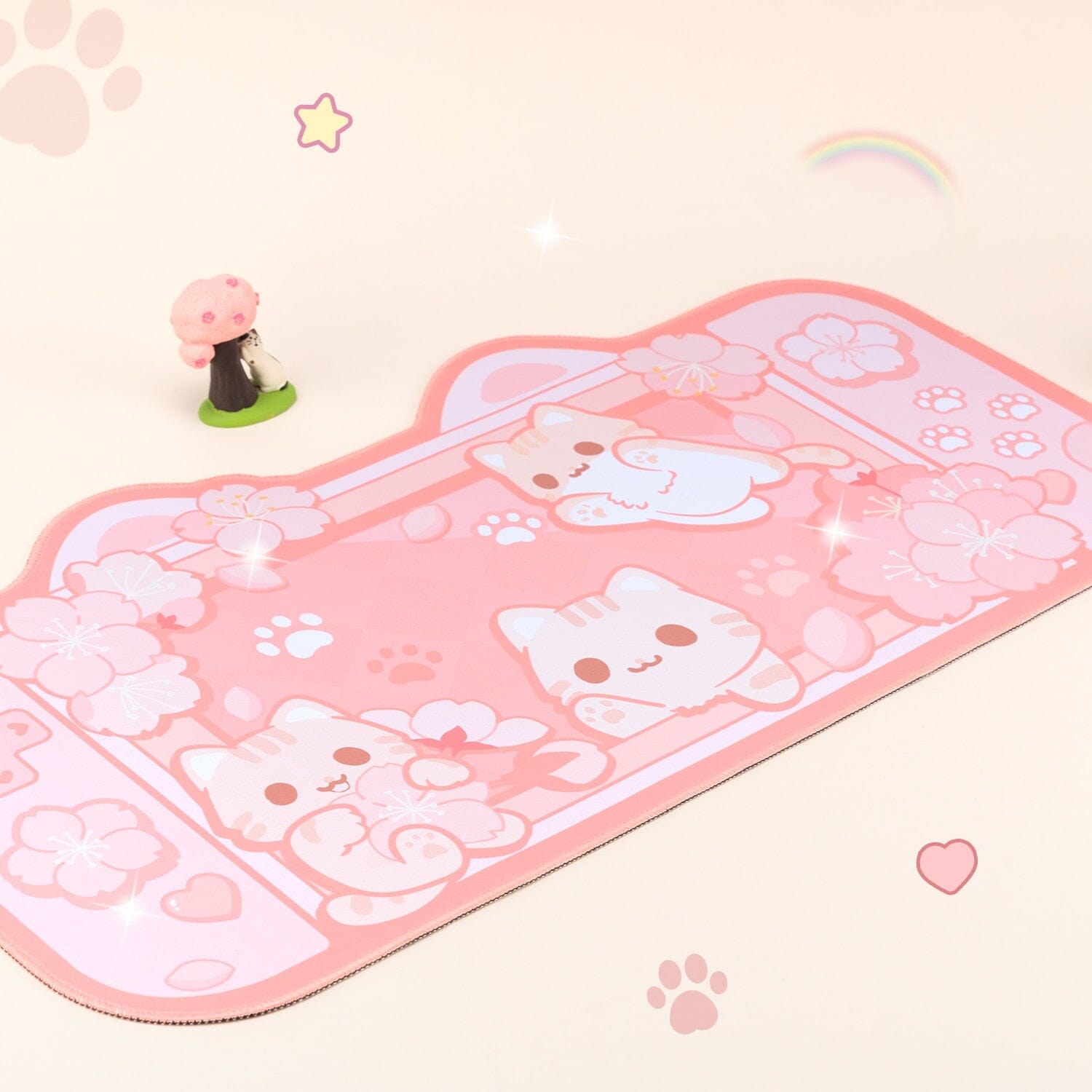 Alfombrilla de escritorio kawaii con gatitos y flores de Sakura