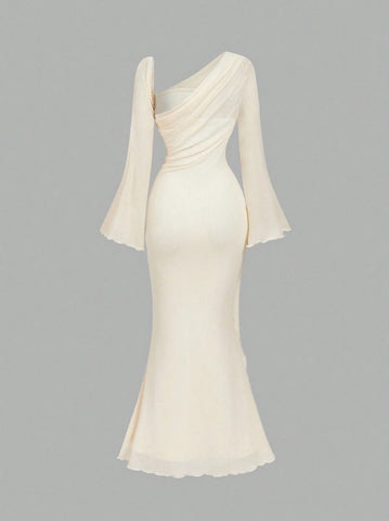 Butterfly Button Pleated Fish Tail Dress