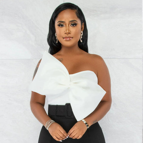 Top de tubo con lazo grande