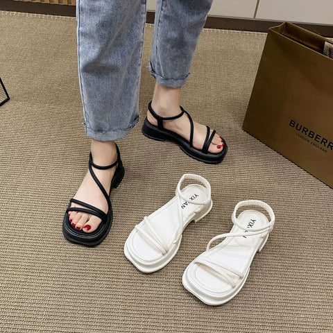 Slingback-Plateau-Sandalen